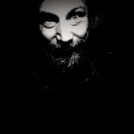 _snaggletooth_